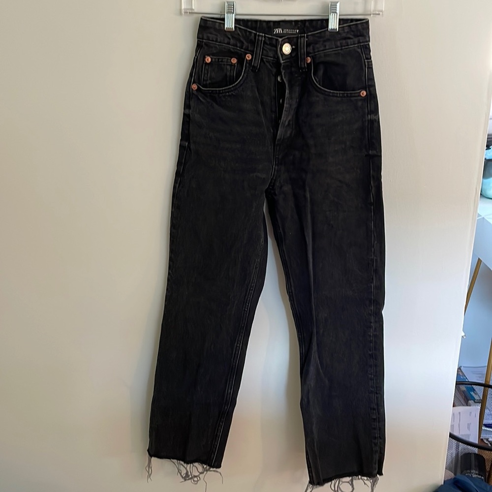 Black Zara jeans